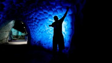 ice cave opening ice cage